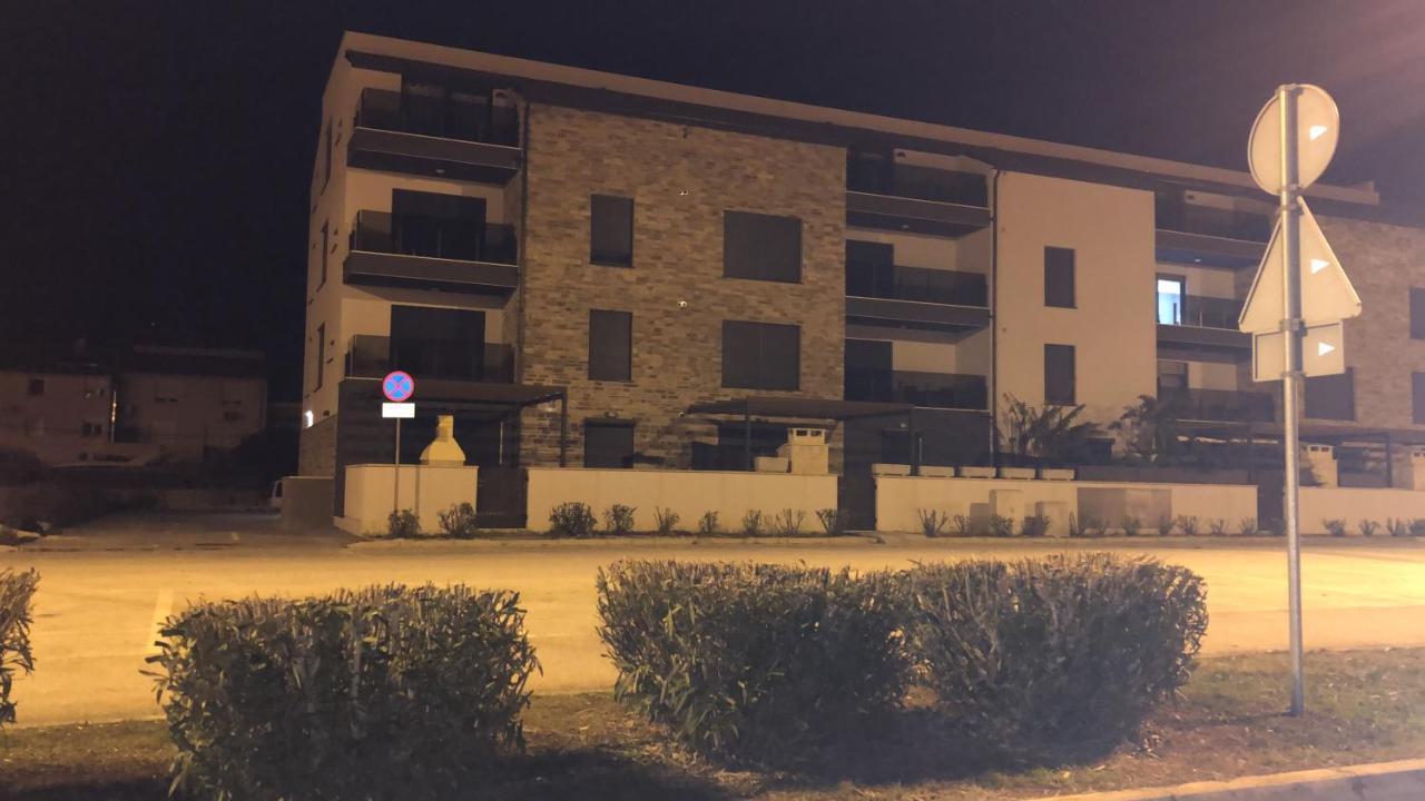 Apartment Petrovic Medulin Buitenkant foto